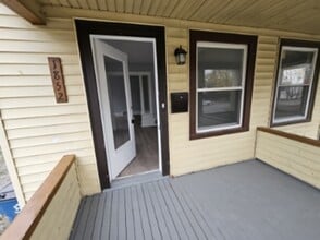 1852 E 32nd St in Lorain, OH - Building Photo - Building Photo