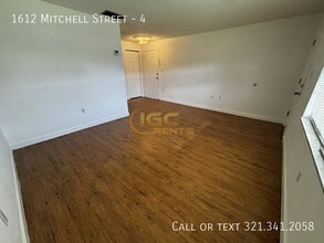 1612 Mitchell St in Melbourne, FL - Building Photo - Building Photo