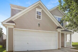 513 Lindsborg Trail in Monroe, NC - Foto de edificio - Building Photo