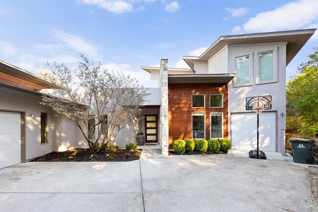 6605 Peralto Cove in Austin, TX - Building Photo - Building Photo