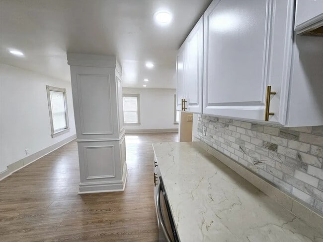 222 N Main St, Unit Beautifully Renovated 4-B