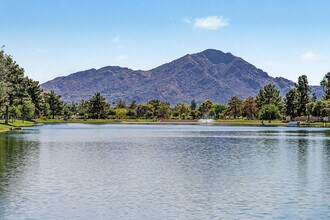 8407 E Del Camino Dr in Scottsdale, AZ - Building Photo - Building Photo