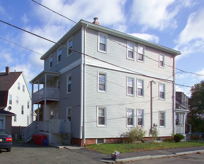 21-27 Lawrence St in Quincy, MA - Foto de edificio - Building Photo