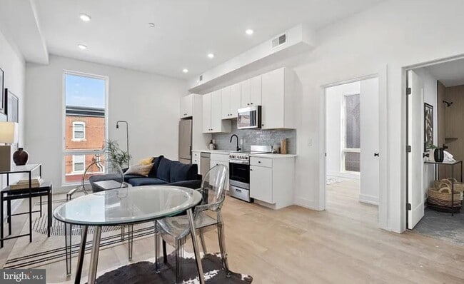 property at 3037 Richmond St