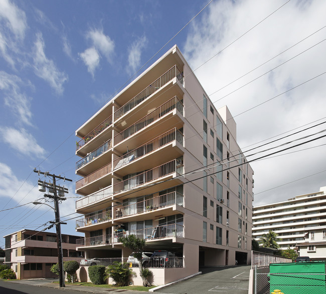 1704 Anapuni St in Honolulu, HI - Building Photo - Building Photo