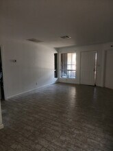 4820 N 89th Ave, Unit 91 in Phoenix, AZ - Building Photo - Building Photo