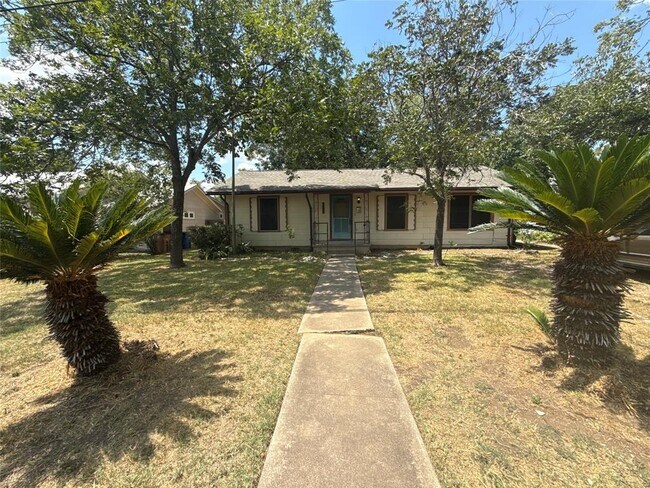 property at 4412 S 2nd St