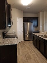 7601 Park Meadow Dr in Temple, TX - Building Photo - Building Photo