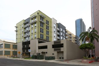 400 Keawe St in Honolulu, HI - Building Photo - Building Photo