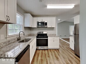 1754 Laurel Ridge Dr SW in Conyers, GA - Building Photo - Building Photo