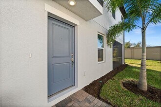 5429 Tripoli Dr in Palmetto, FL - Building Photo - Building Photo