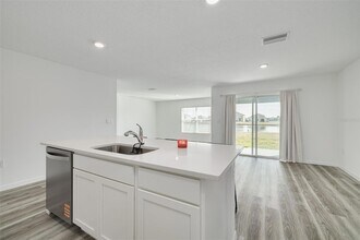 803 Ace Outlaw Ave in Ruskin, FL - Building Photo - Building Photo