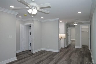 146 Avenue in Uniondale, NY - Building Photo - Building Photo