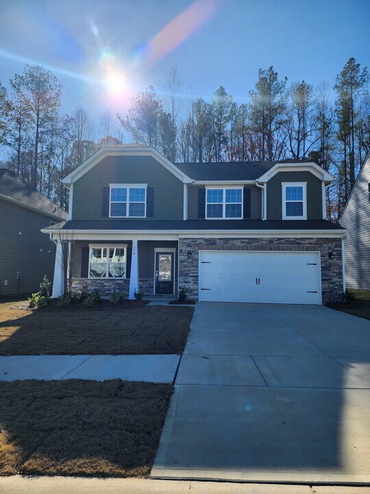 Room in House on Hamptons Cove Rd in Troutman, NC - Building Photo