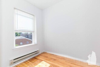 4538 N Malden St, Unit 4511-1B in Chicago, IL - Foto de edificio - Building Photo