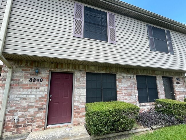 property at 8840 Glen Meadow Ln