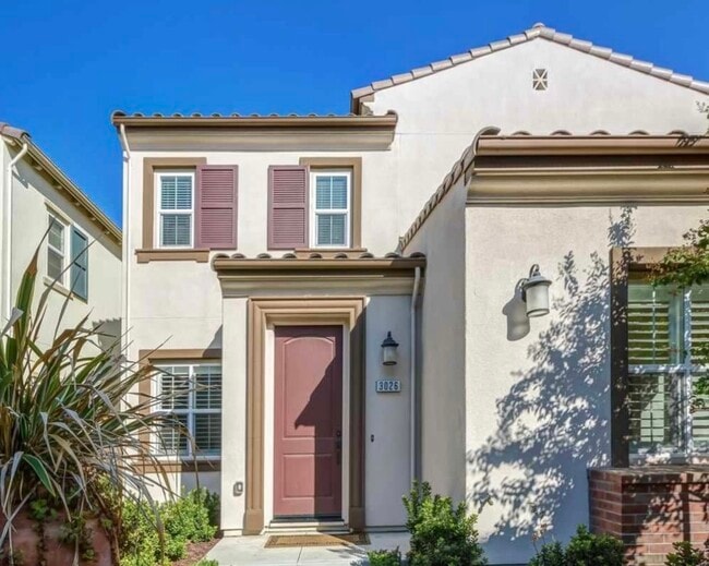 property at 3026 Blackberry Ave