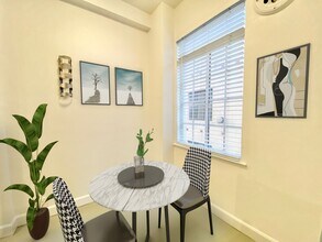 La Marquise in Los Angeles, CA - Building Photo - Building Photo