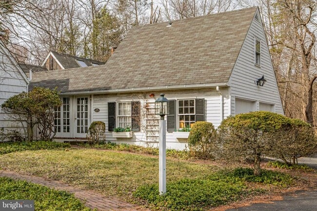 property at 607 Rosedale Rd