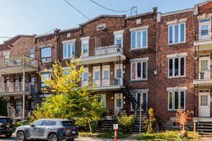 4249 Bannantyne Rue in Verdun, QC - Building Photo