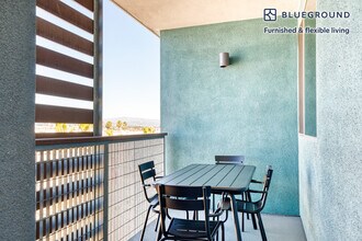 13488 Maxella Ave in Marina Del Rey, CA - Building Photo - Building Photo