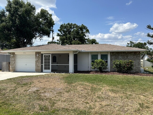 771 Darwin Rd in Venice, FL - Building Photo - Building Photo