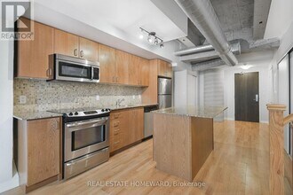 201 Carlaw Ave in Toronto, ON - Building Photo - Building Photo