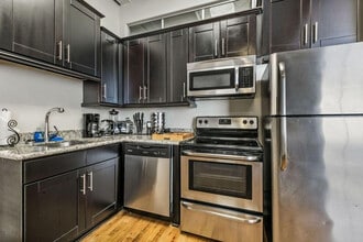 201 Magazine St in New Orleans, LA - Building Photo - Building Photo