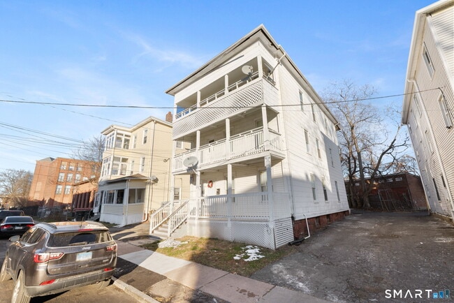 12 Orange St in Hartford, CT - Building Photo - Building Photo