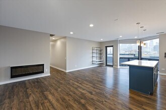 222 S Racine Ave in Chicago, IL - Building Photo - Building Photo