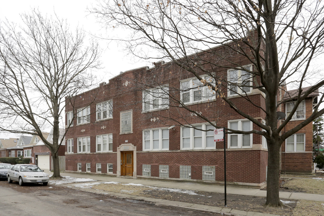 5351-5353 W Cuyler Ave in Chicago, IL - Foto de edificio