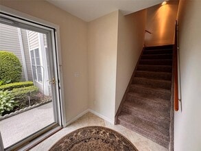 854 Verona Dr in Melville, NY - Building Photo - Building Photo
