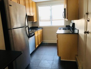 2620 W Catalpa Ave in Chicago, IL - Building Photo - Building Photo