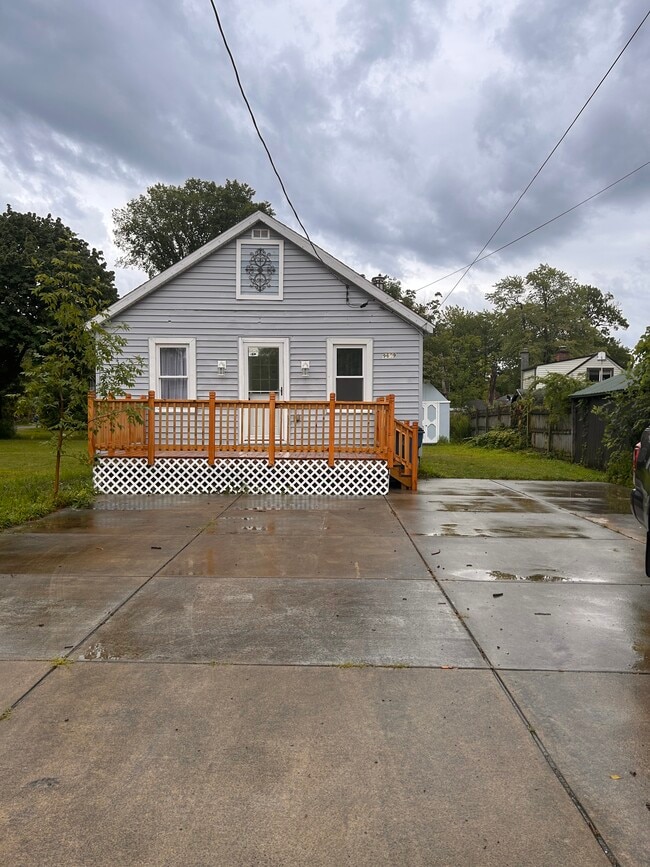 property at 9609 Maplewood St