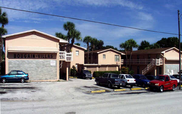 Southern Kross Apartments in Rockledge, FL - Building Photo