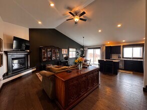 1413 Powers Blvd in Belgrade, MT - Building Photo - Building Photo