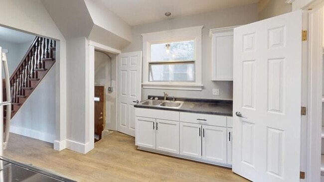 711 N 9th St in Bismarck, ND - Building Photo - Building Photo
