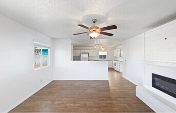 4510 W Mercury Way in Chandler, AZ - Building Photo - Building Photo