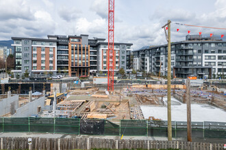 Lynn Creek in North Vancouver, BC - Building Photo - Building Photo