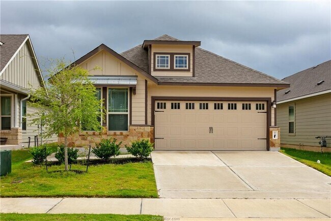 805 Mineral Wells Ln