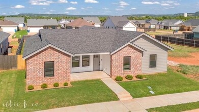 1510 Old Settlers Way in Buffalo Gap, TX - Building Photo - Building Photo