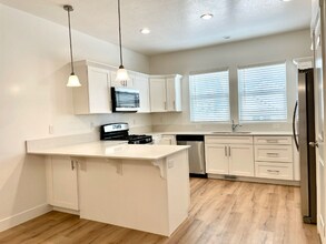 3966 W 1530 N in Lehi, UT - Building Photo - Building Photo