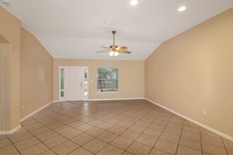 3265 W Price Blvd in North Port, FL - Foto de edificio - Building Photo