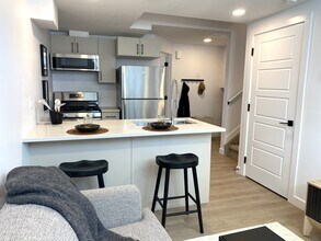 8309-8387 87 St NW in Edmonton, AB - Building Photo - Building Photo