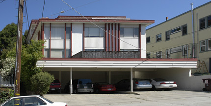 285 Hanover Ave in Oakland, CA - Building Photo - Building Photo