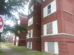 1610 Collingwood St in Detroit, MI - Building Photo - Building Photo