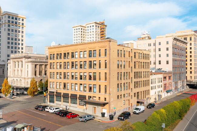 Cliff Street Lofts