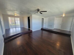 6032 12th Ave in New Port Richey, FL - Building Photo - Building Photo
