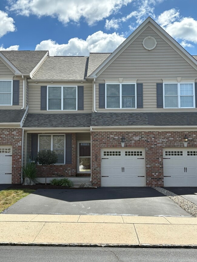 property at 906 Blue Meadow Dr