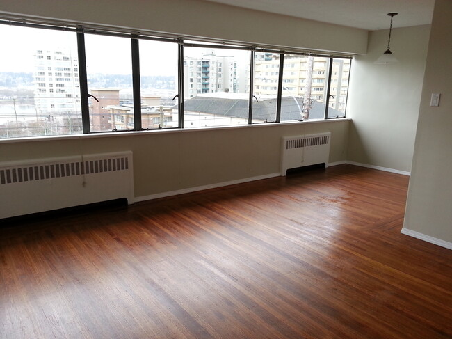 property at 321 Agnes St